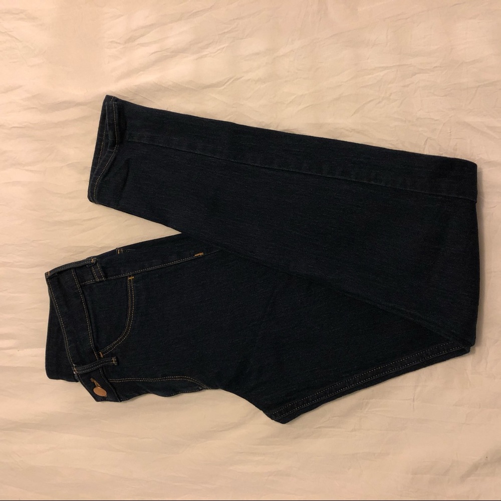 Dark skinny jeans